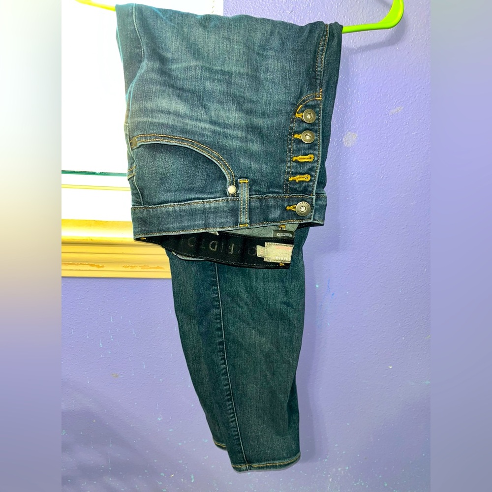 Torrid Size 16S Bombshell Skinny blue jeans. Never worn. Like new.